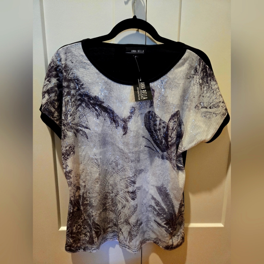 NWT, Anna Bella short sleeve sparkly shirt